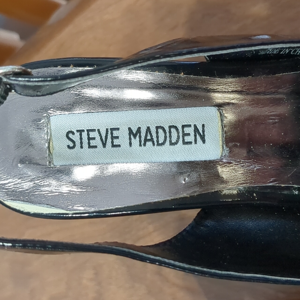Steve Madden size 6m Black Color - Picture 4 of 8